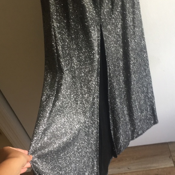 Forever21 | Halter Floor-length Glitter Gown - Picture 6 of 8